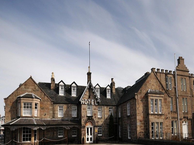 Huntly Arms Hotel Aboyne Buitenkant foto